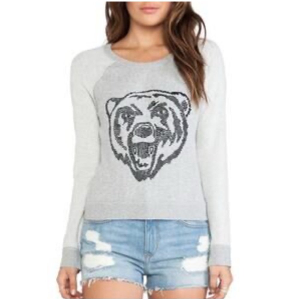 Free People Two Tone Gray Roaring Bear Graphic Sweater Women size Small Petite